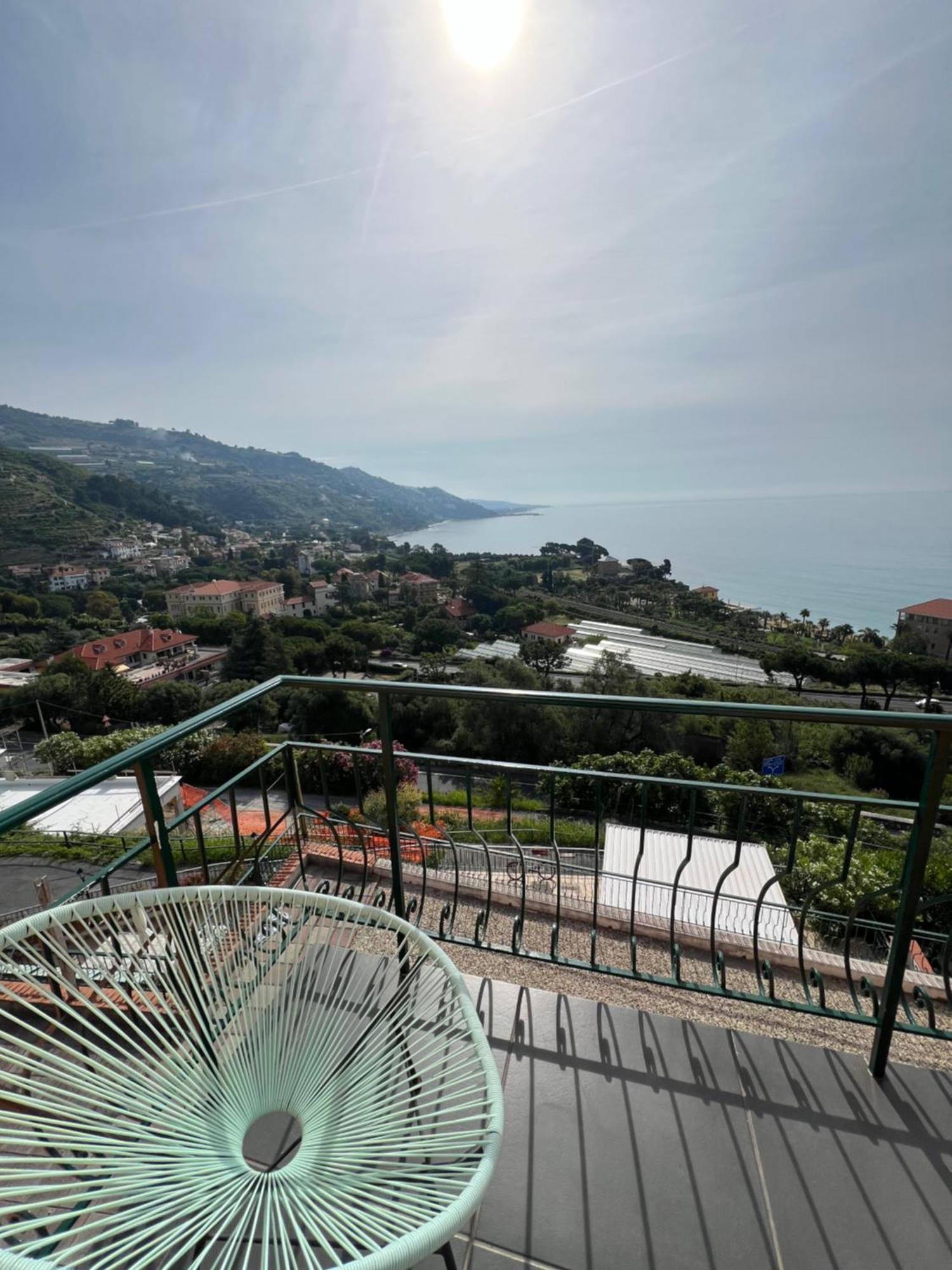 Agriturismo Un Mare Di Fiori Villa Ventimiglia Luaran gambar