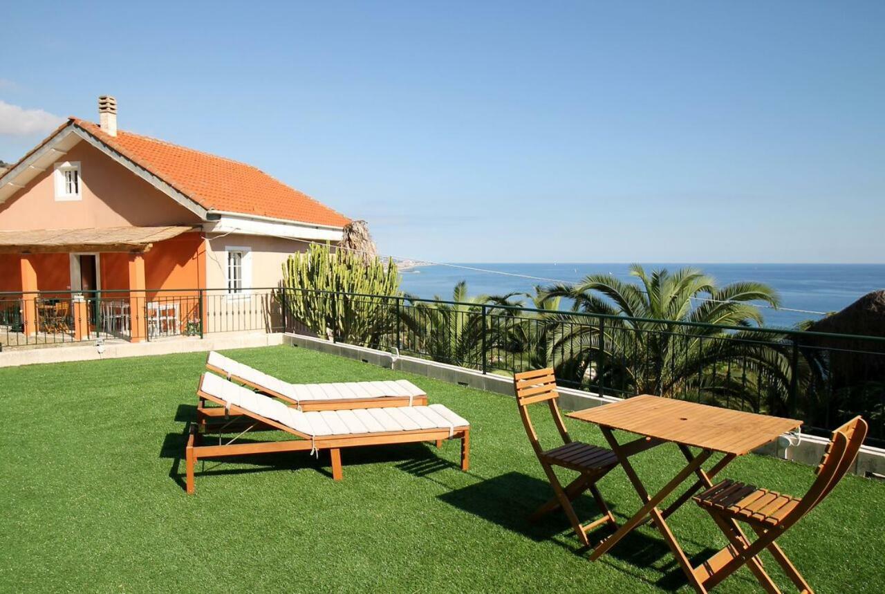 Agriturismo Un Mare Di Fiori Villa Ventimiglia Luaran gambar