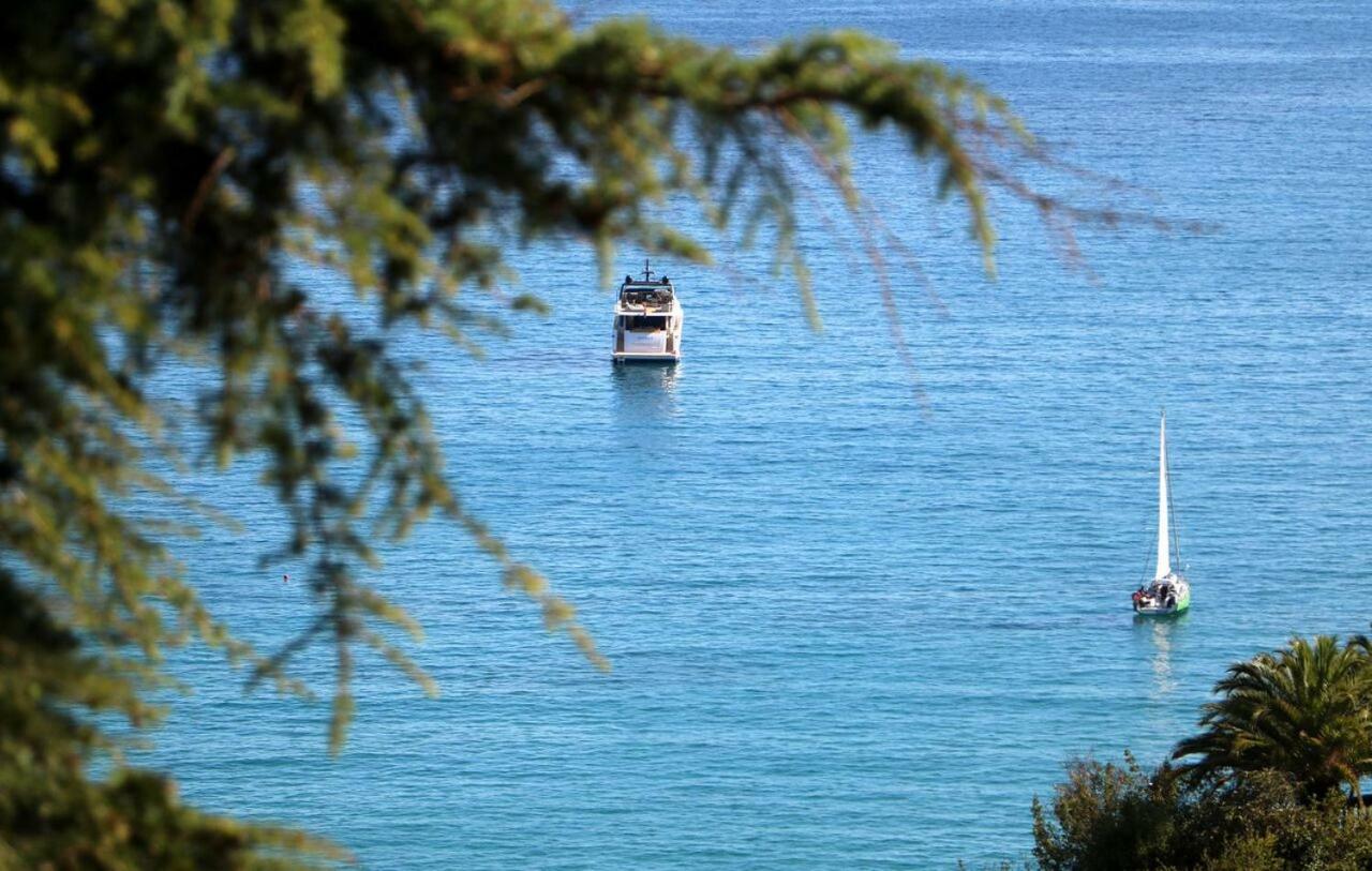 Agriturismo Un Mare Di Fiori Villa Ventimiglia Luaran gambar